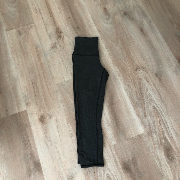 Lululemon Crop Cotton Wunder Under Grey - Picture 10 of 11